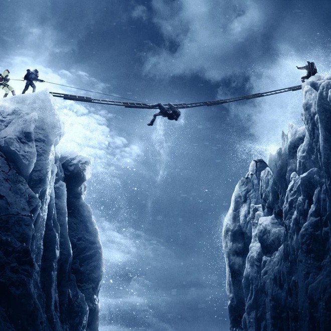 Những chuyện bí hiểm trên đỉnh núi cao nhất thế giới