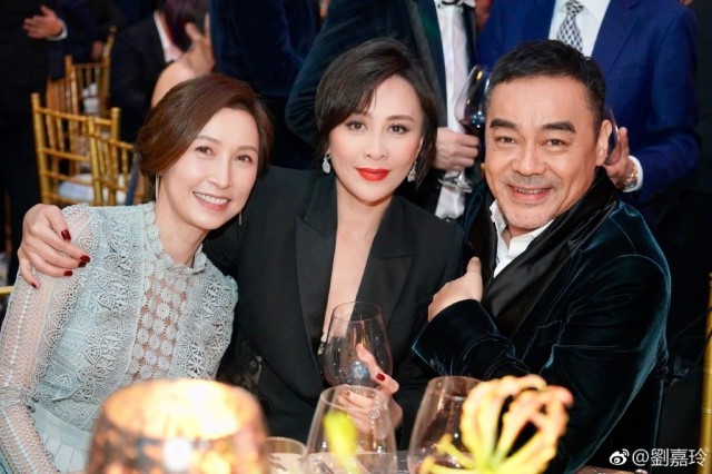 Kẻ cưỡng hiếp Lam Khiết Anh bất ngờ chạm mặt Lưu Gia Linh tại tiệc sinh nhật trùm showbiz Hong Kong