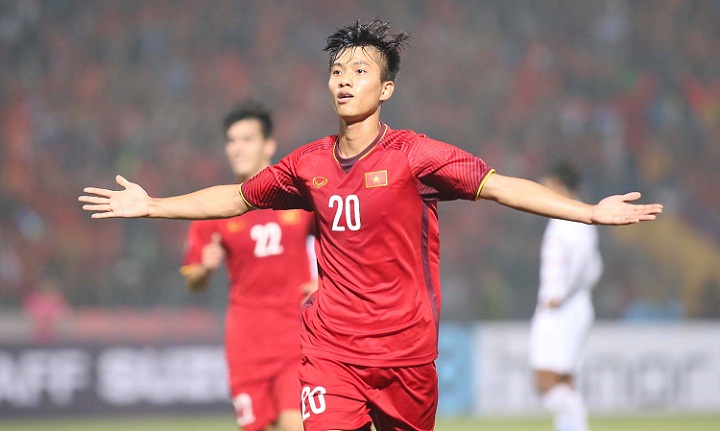 Văn Đức dẫn đầu cuộc đua tranh giải Bàn thắng đẹp AFF Cup