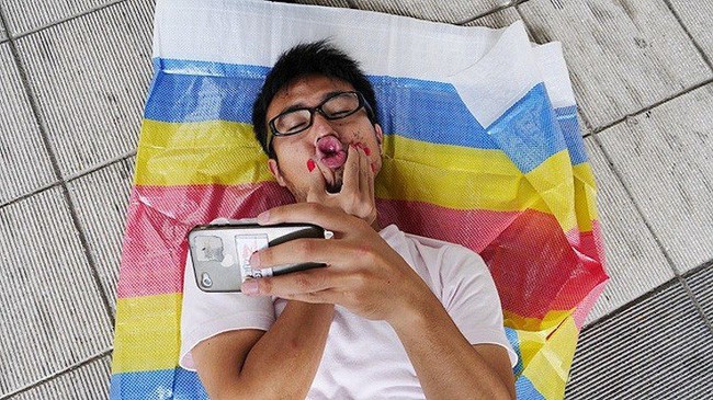 12 bức ảnh sống ảo khiến con người mất hết niềm tin vào mạng xã hội