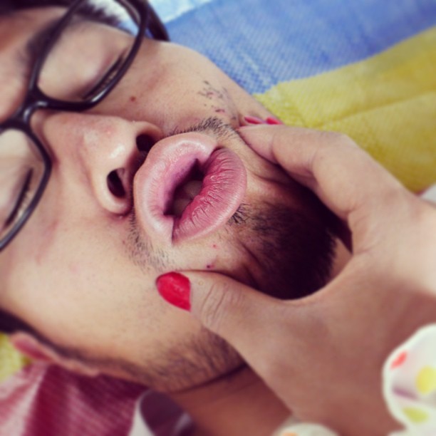 12 bức ảnh sống ảo khiến con người mất hết niềm tin vào mạng xã hội