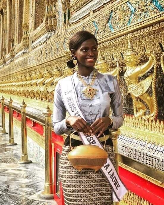 Câu chuyện ít ai biết về hoa hậu đáng thương nhất Miss Universe 2018