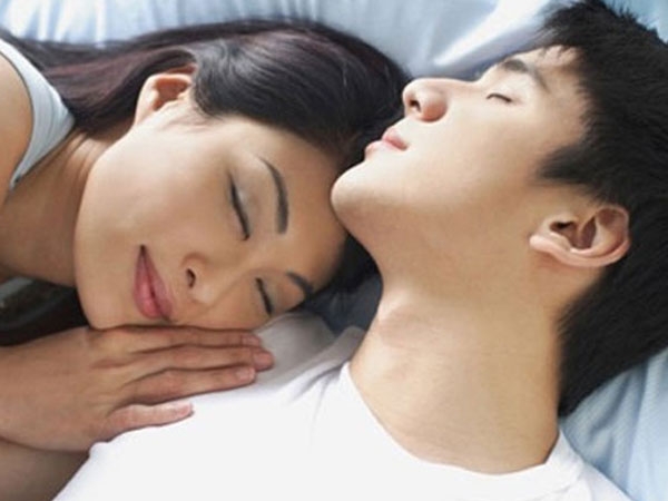 Lợi ích của ân ái với sức khỏe