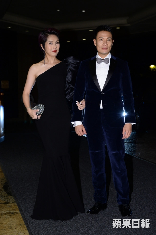 Tiệc sinh nhật của trùm xã hội đen quy tụ dàn sao lớn Hong Kong