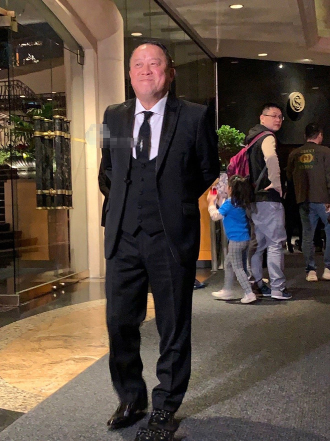 Tiệc sinh nhật của trùm xã hội đen quy tụ dàn sao lớn Hong Kong