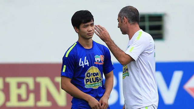 Đây là lý do gần 60 DN chịu chi 1 tỷ đổi lấy 30s quảng cáo AFF Cup 2018