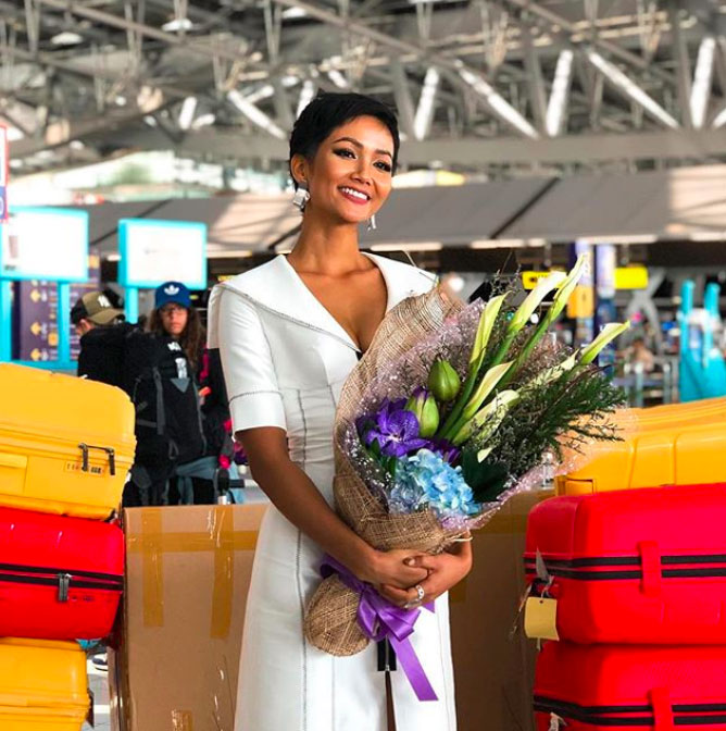 Gia đình và đông đảo fan đón HHen Niê trở về Việt Nam sau thành tích lịch sử Top 5 Miss Universe 2018