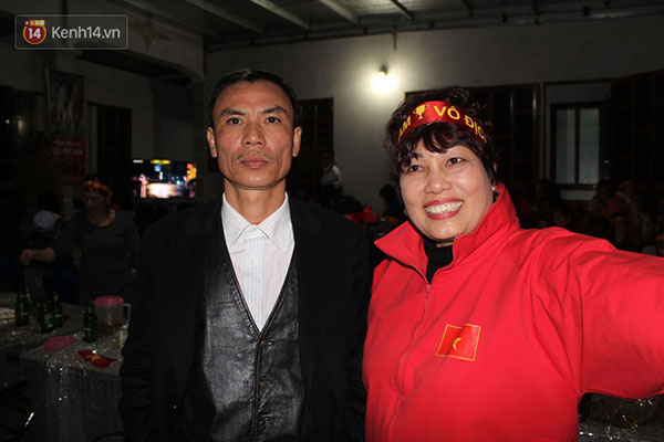 Mẹ tiền vệ Đức Huy tiết lộ về con trai: Là người cứng đầu nhưng rất tình cảm, từng khóc năn nỉ mẹ cho đi đá bóng