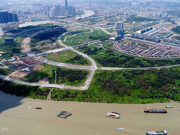 Thủ Thiêm cách quận 1 mấy trăm mét, vậy mà 20 năm không phát triển?