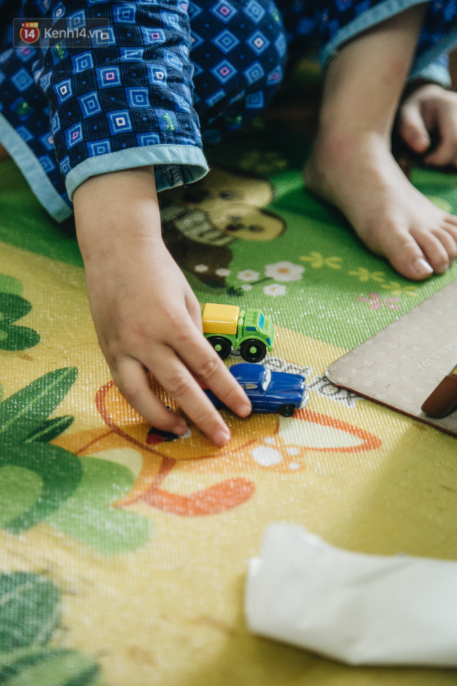 Việt Nam vô địch rồi Tom ơi, giờ con hãy tiếp tục cuộc chiến của riêng mình nhé!