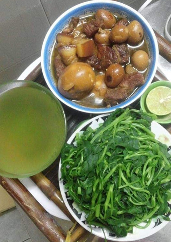 Đau đầu vì phải làm mâm cơm cho 4 người mà chỉ có 70k, mẹ trẻ được dân mạng cho một loạt công thức bỏ túi