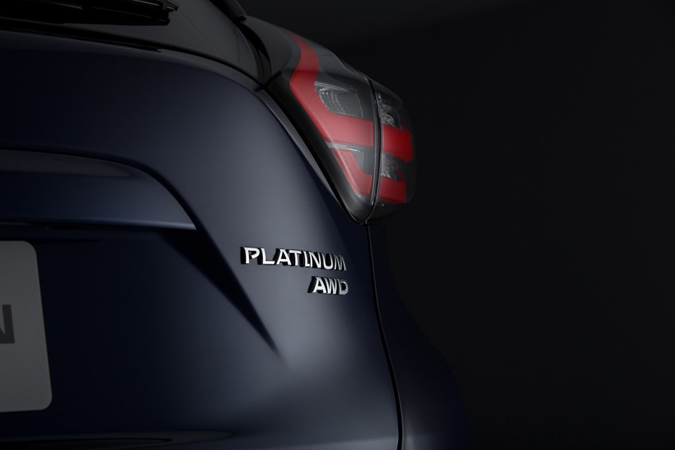 Nissan Murano 2019 sang trọng hơn, giá từ 31.000 USD