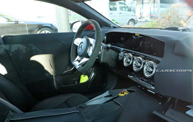 Mercedes-Benz CLA 2020 lộ ảnh teaser đầu tiên, chốt lịch ra mắt vào tháng sau