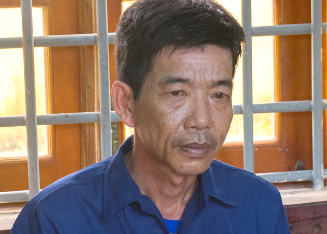 Cảnh sát bắt người đàn ông lừa bán ‘đá thiên thạch’ 1 triệu USD