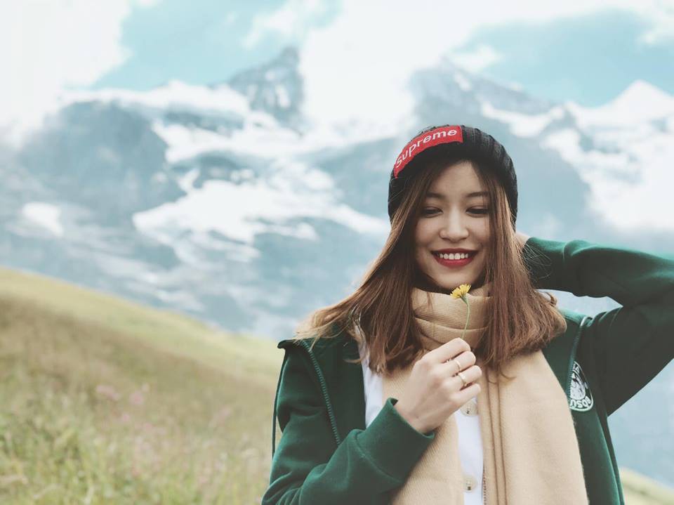 6 cô nàng du học sinh xinh nhất 2018: Người là bạn gái cầu thủ, người body như hotgirl, người giành học bổng khủng 15 tỷ đồng