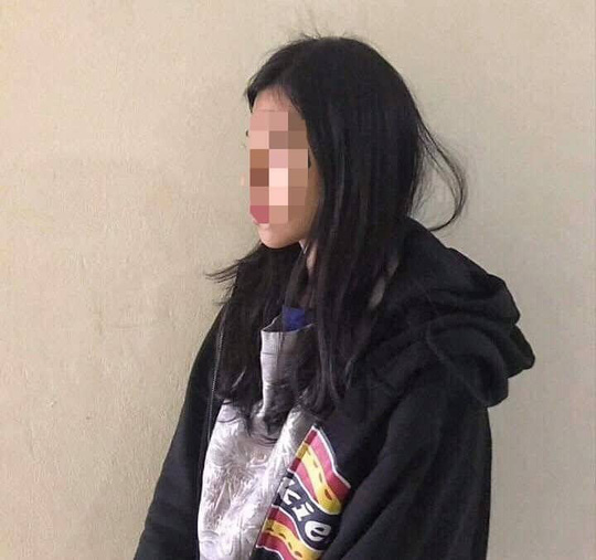 Bắt nóng kiều nữ trùm bán vé giả trận chung kết Việt Nam - Malaysia