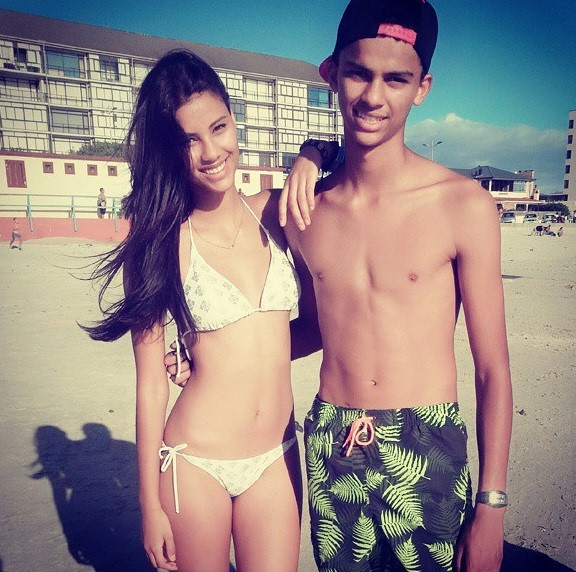 Á hậu 1 Nam Phi có cậu em trai làm người mẫu cao 1,90 m Á hậu 1 Nam Phi có cậu em trai làm người mẫu cao 1,90 m