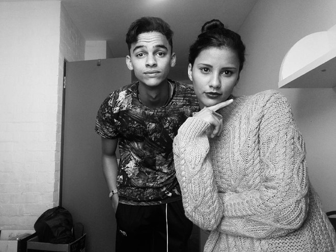 Á hậu 1 Nam Phi có cậu em trai làm người mẫu cao 1,90 m