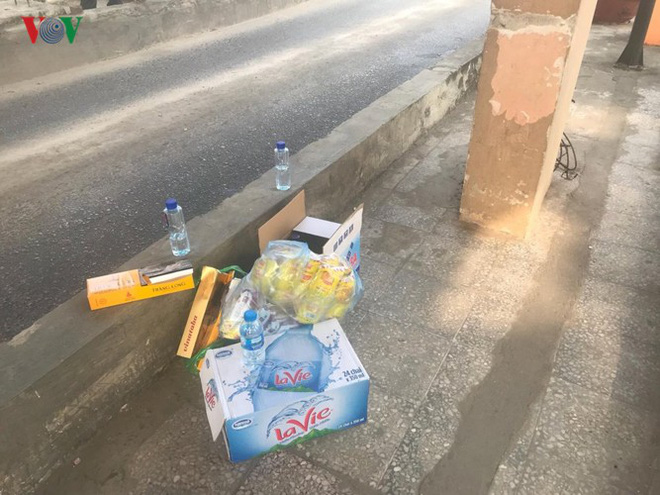 Hình ảnh trạm BOT Bắc Thăng Long – Nội Bài ​thất thủ do lái xe phản đối