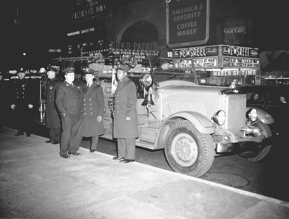 Video ảnh: Người Mỹ đón năm mới ở Quảng trường Thời đại ra sao trong 115 năm qua?