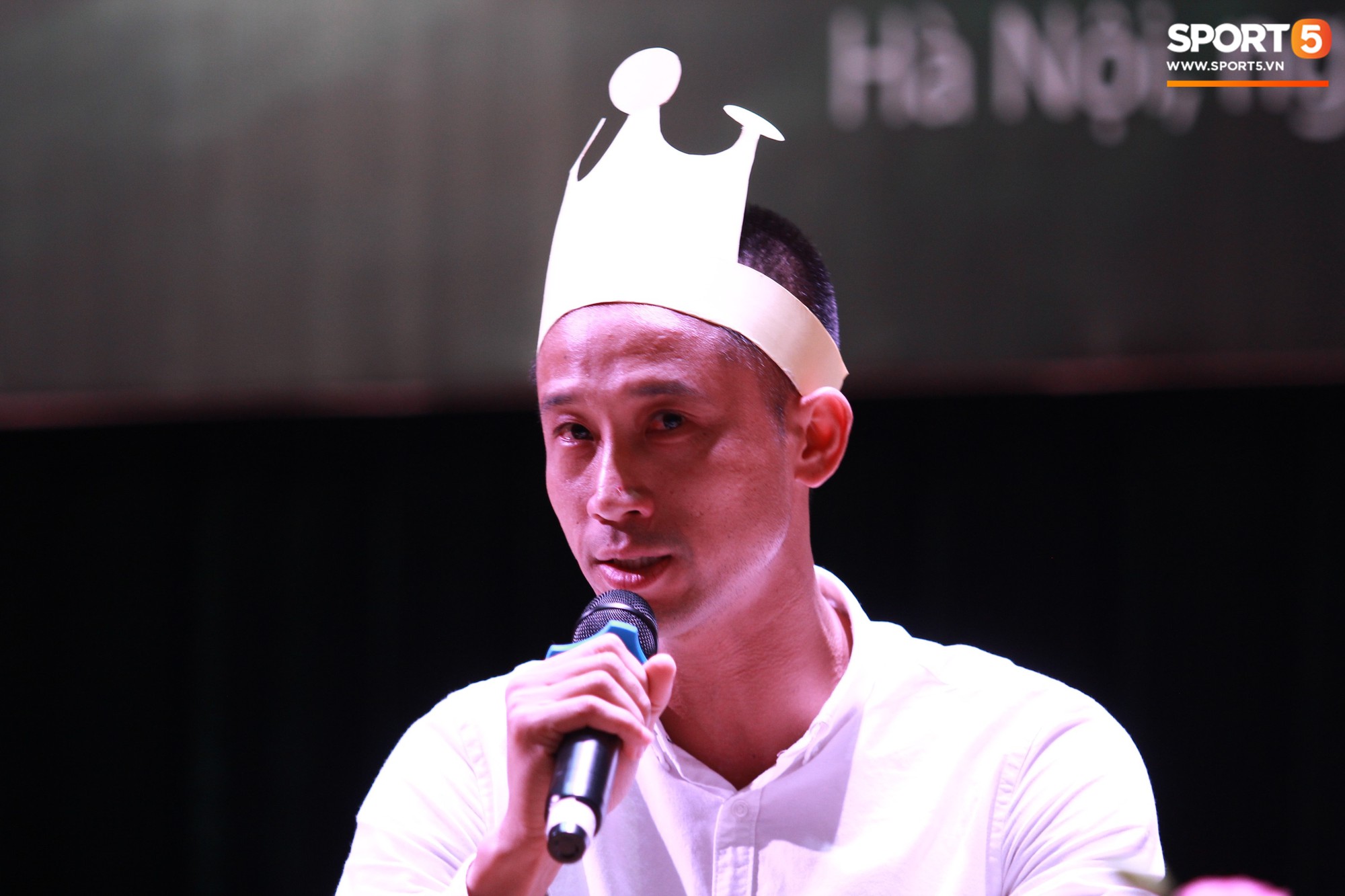 Vài năm nữa, Đình Trọng sẽ là hậu vệ số một của Việt Nam