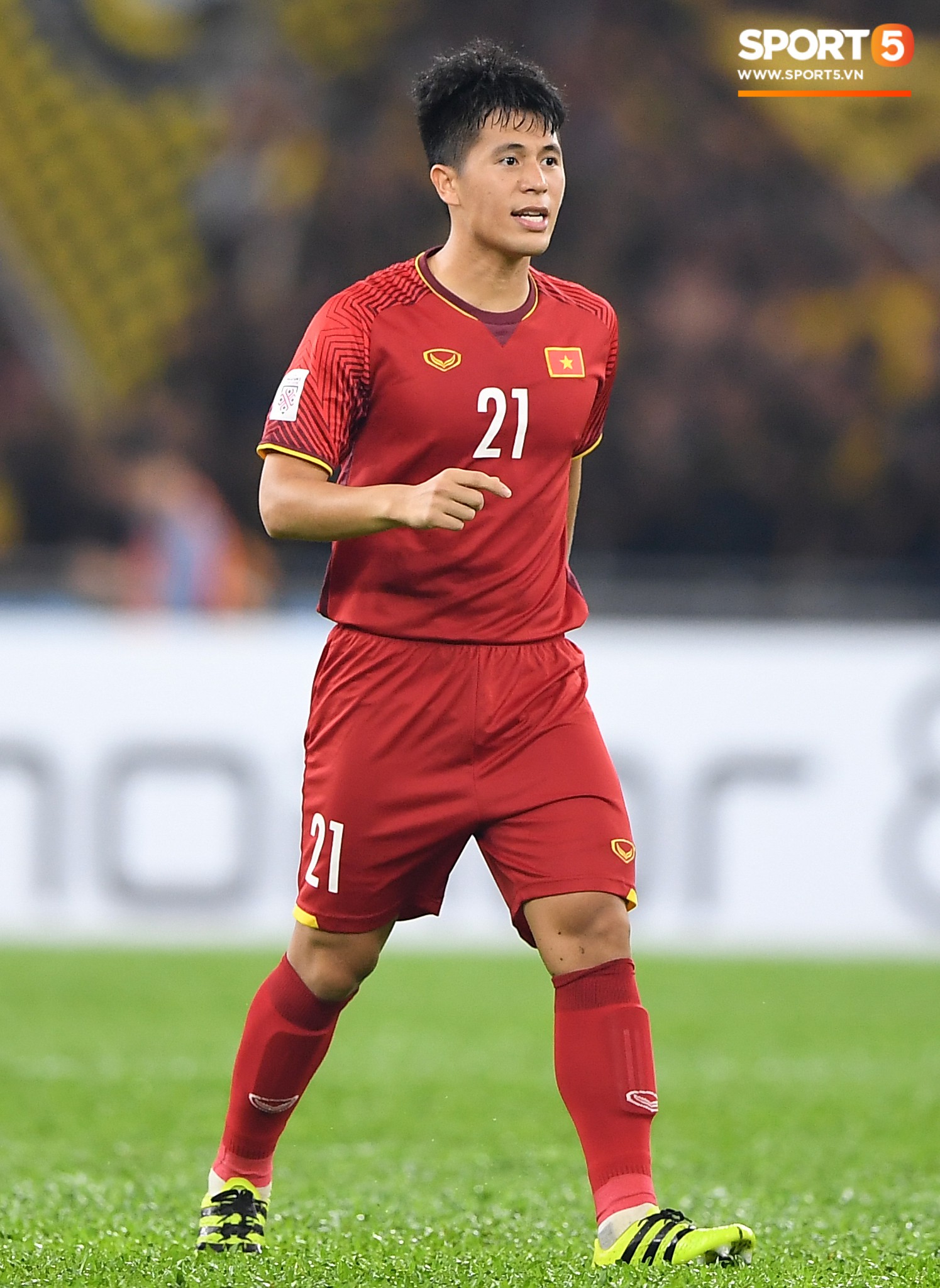 Vài năm nữa, Đình Trọng sẽ là hậu vệ số một của Việt Nam