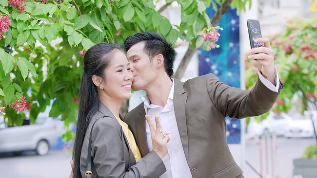 Gạo nếp gạo tẻ tập 99: Tường chỉ còn sống được 3 tháng, Hân nhường quyền nuôi con cho tình địch