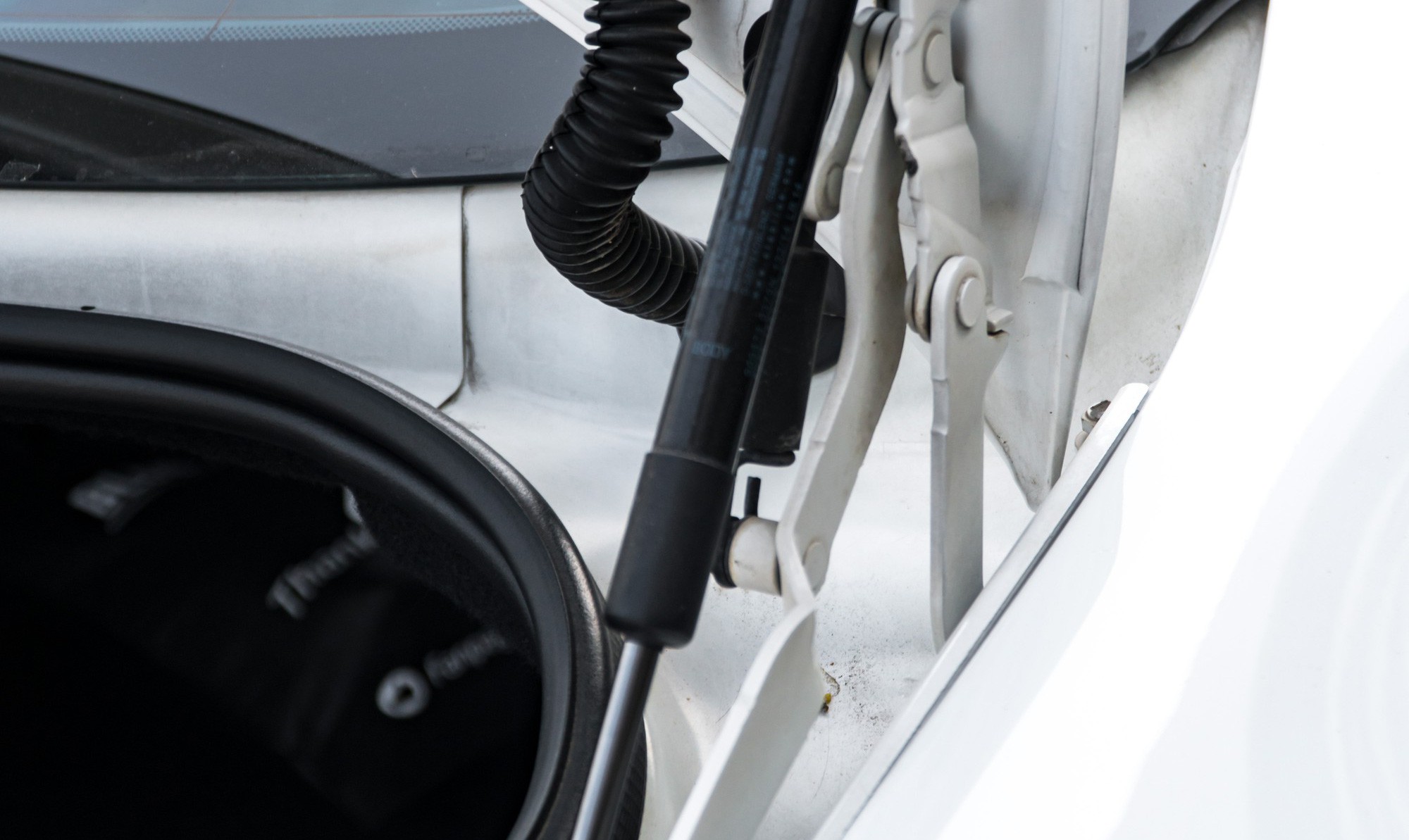 Jaguar XF 2014 giá dưới 1,5 tỷ - Khi xe chơi hạ giá về đúng phân hạng