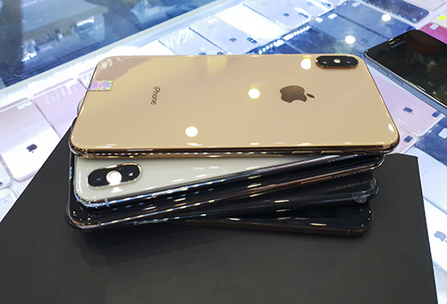 iPhone XS Max qua sử dụng về Việt Nam chưa đến 24 triệu đồng
