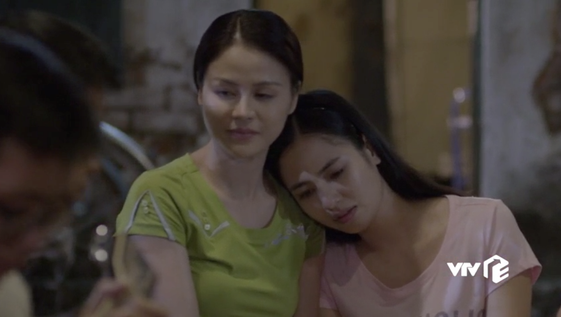 Những Cô Gái Trong Thành Phố ngập tràn mưu kế quỷ quyệt của một bộ phim cung đấu