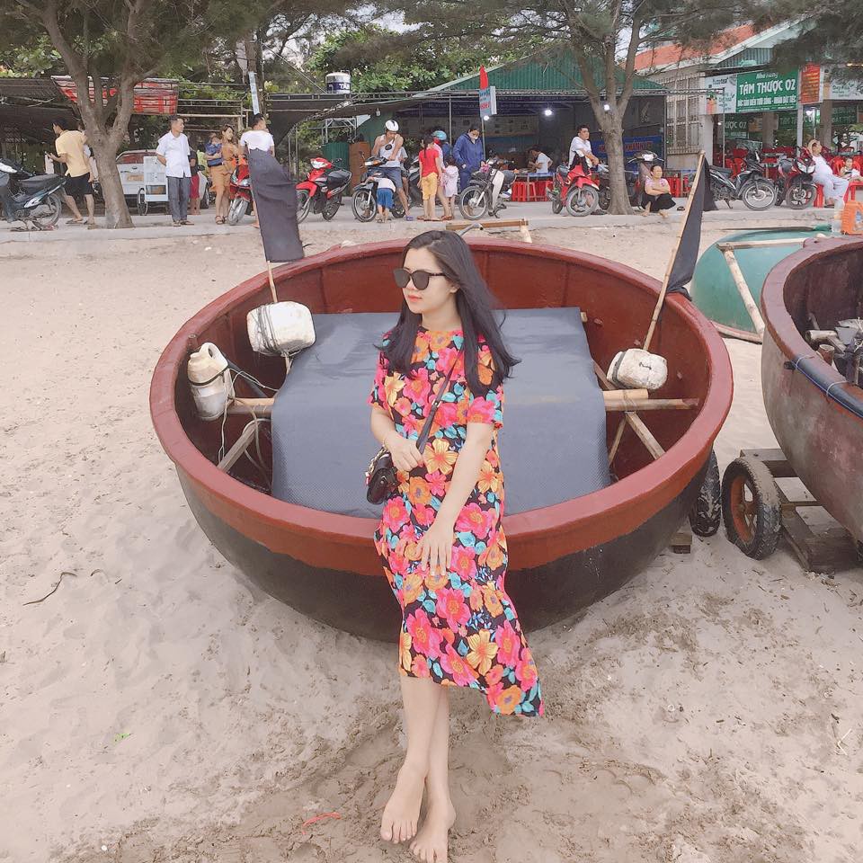 Em bé quyền lực khiến Công Phượng, Xuân Trường tự tay mua bỉm cho, ngắm nhan sắc mẹ bé ai cũng ngây ngất