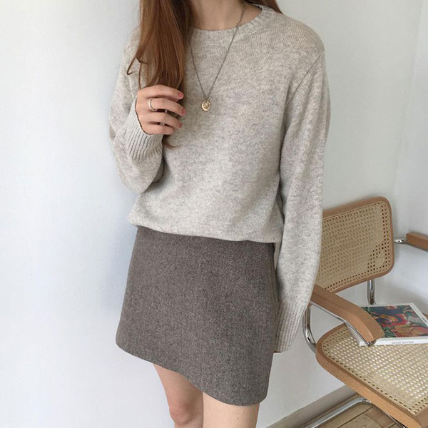 Trời se lạnh mà vẫn có nắng ấm, nàng công sở hãy triển ngay 4 cách diện váy xinh miễn bàn này