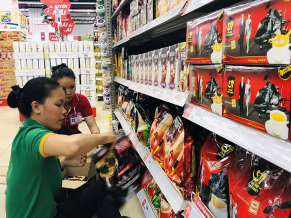 Chủ tịch UBND TP HCM: Cấm cán bộ đi công tác nước ngoài từ nay đến Tết