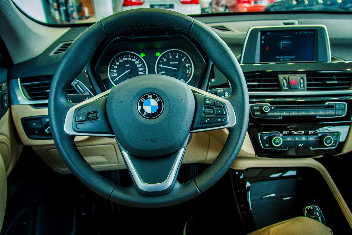 Chi tiết BMW X1 2018 tại Việt Nam Chi tiết BMW X1 2018 tại Việt Nam