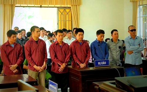 Nhóm bảo vệ nổ súng giữa đường ở Đồng Nai lĩnh án