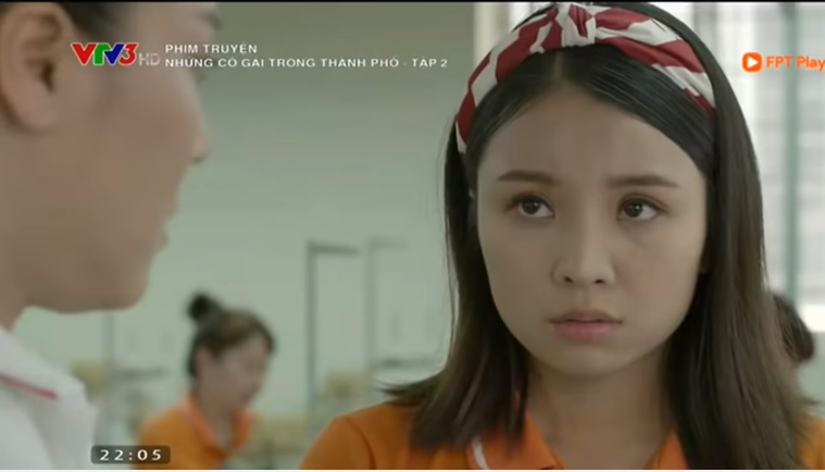 Những cô gái trong thành phố tập 2: Trúc thành kẻ trộm, Cúc bị gã quản đốc gạ tình