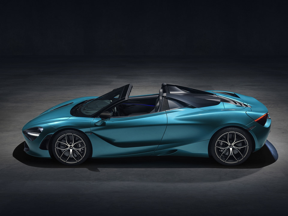 Siêu xe McLaren 720S Spider nâng cấp mới, giá 315.000 USD