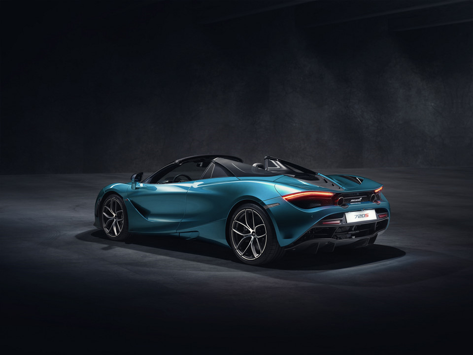Siêu xe McLaren 720S Spider nâng cấp mới, giá 315.000 USD