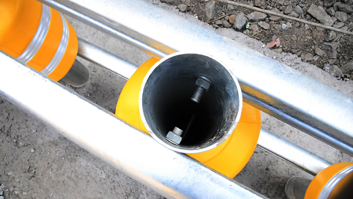 Video - Ảnh: Điểm đen dốc Cun được lắp rào chắn công nghệ bánh xoay của Hàn Quốc