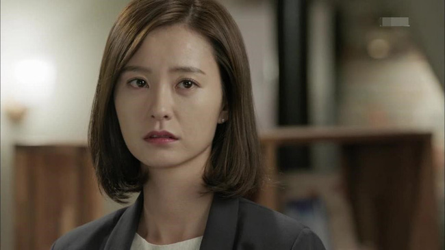 3 năm sau ly hôn, vợ chết điếng khi biết được lý do thật sự khiến chồng năm xưa dứt áo ra đi