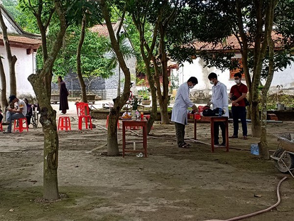 Hà Tĩnh: Phát hiện thi thể bé gái sơ sinh trước cổng chùa