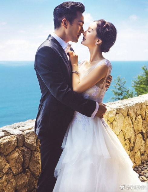 Trước khi ly hôn, Dương Mịch - Lưu Khải Uy từng có những khoảnh khắc mặn nồng đến rụng tim