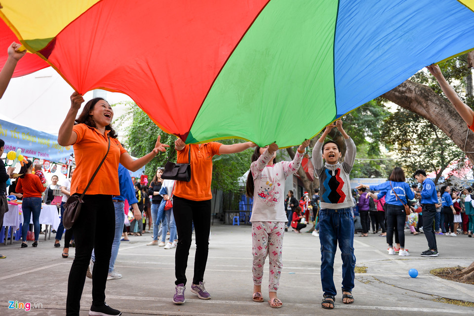Giáng sinh của những em bé trong bệnh viện