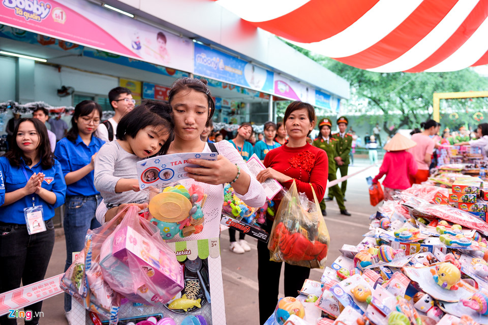 Giáng sinh của những em bé trong bệnh viện