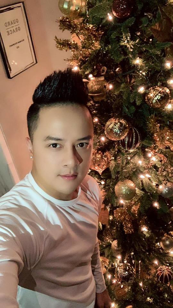 Sao Việt rộn ràng trang hoàng nhà cửa, chuẩn bị đón mùa Giáng sinh ấm áp bên gia đình