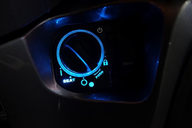 Khóa smartkey trên xe máy có thể bị vô hiệu hóa bởi sóng camera?