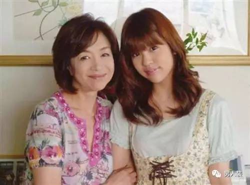 Bi kịch của sao phim người lớn: Tiểu thư danh giá lâm cảnh đường cùng, phải đóng phim trả nợ