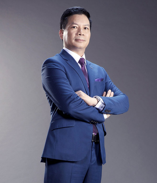 Bà xã xinh đẹp tiết lộ về sở thích đổ mồ hôi mỗi khi cần xả stress của Shark Hưng