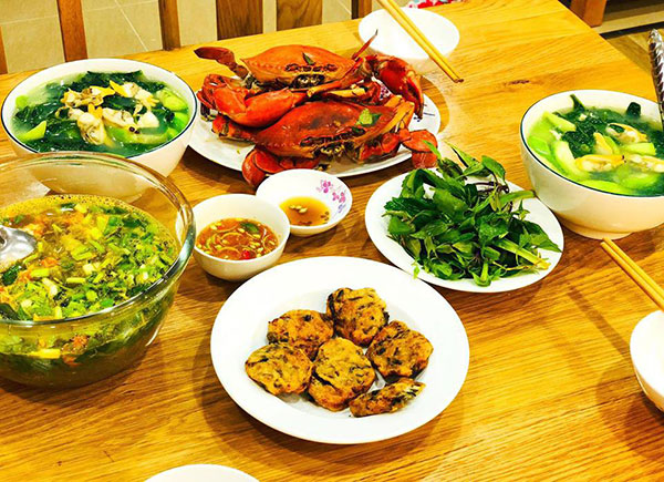 Bà xã xinh đẹp tiết lộ về sở thích đổ mồ hôi mỗi khi cần xả stress của Shark Hưng