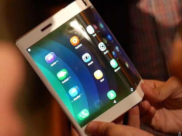 Smartphone màn hình gập sẽ thay đổi cách sử dụng hàng ngày của chúng ta ra sao?